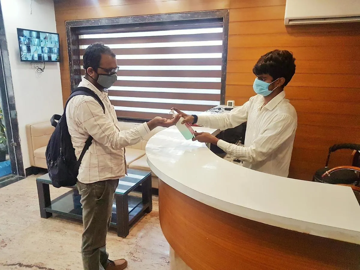 Airport Hotel Delhi Aerocity, 15 Mins Yashobhoomi New Delhi