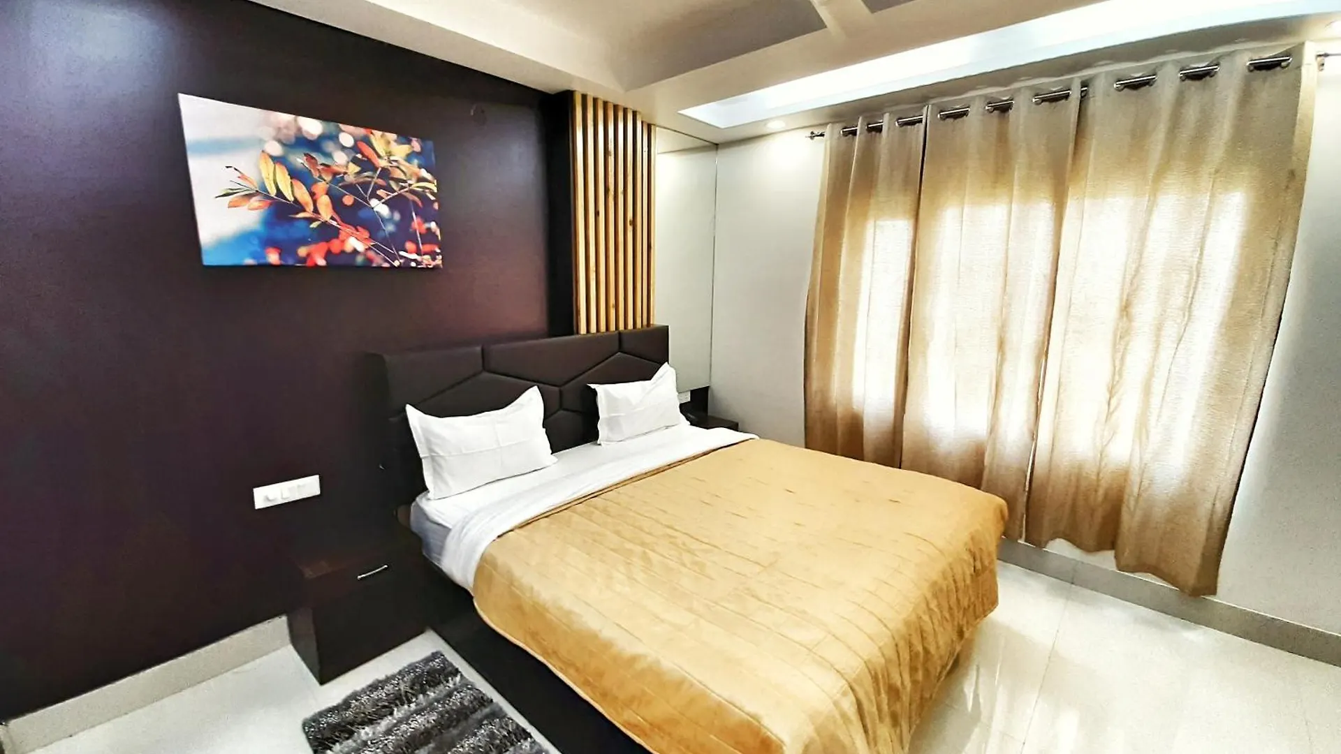 Airport Hotel Delhi Aerocity, 15 Mins Yashobhoomi New Delhi