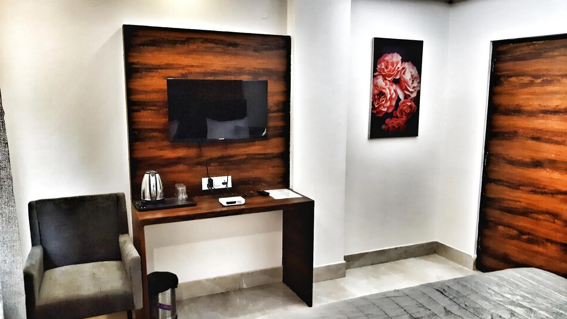 Guest house Airport Hotel Delhi Aerocity, 15 Mins Yashobhoomi New Delhi