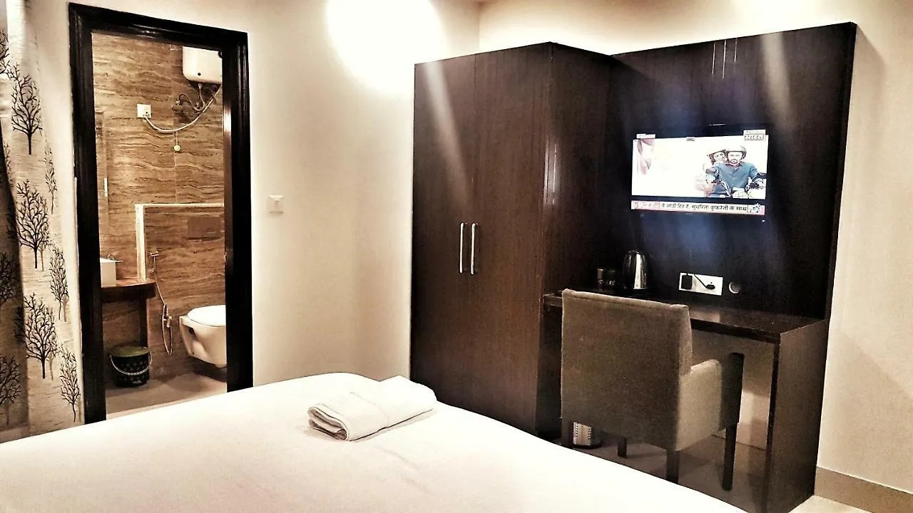 Airport Hotel Delhi Aerocity, 15 Mins Yashobhoomi New Delhi India